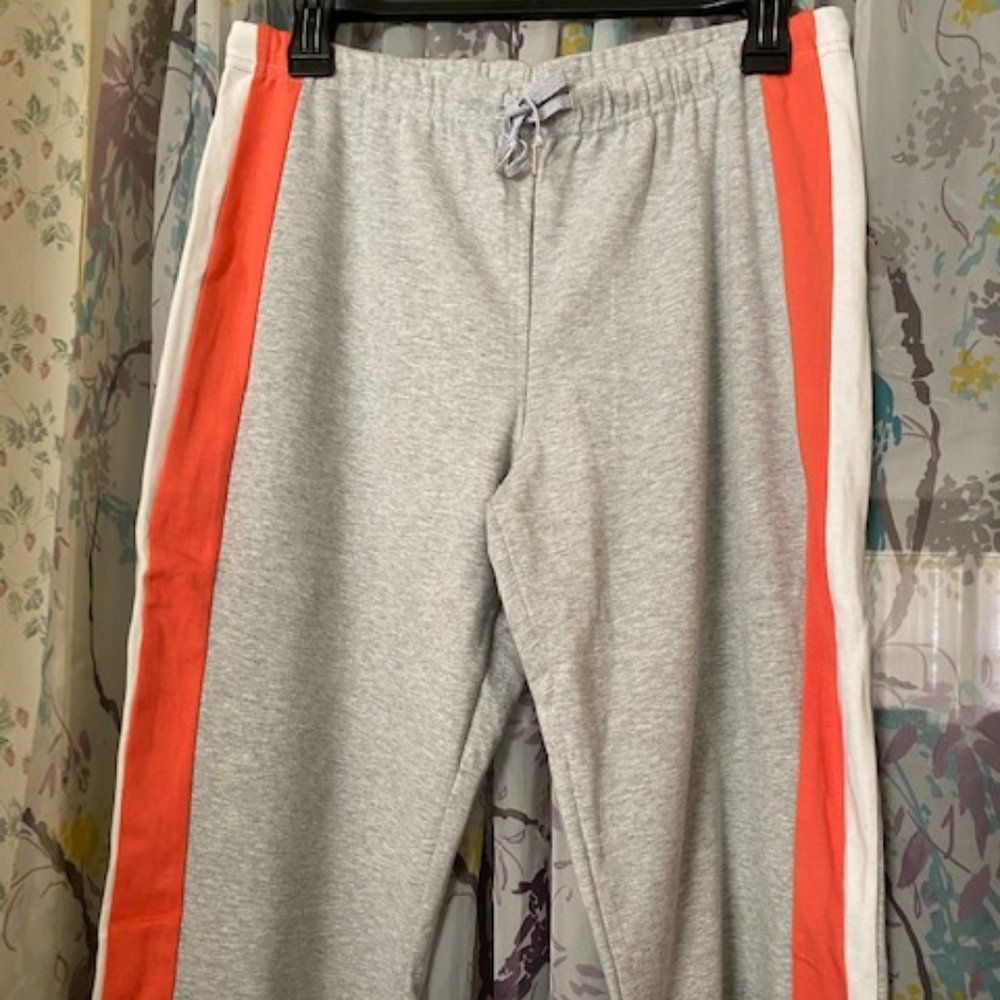 G.W. Sport Elastic/Drawstring Waist Capri Sweat Pant, size Large
